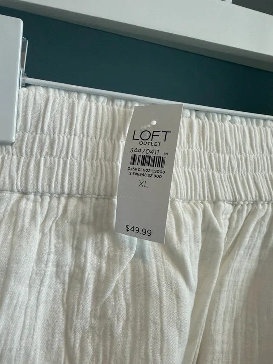 NWT Loft Outlet white lined shorts. XL. Gauze styling. Lightweight. Brand new! - Picture 5 of 12